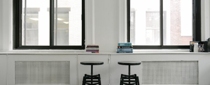 Qué beneficios tiene la instalación de contraventanas